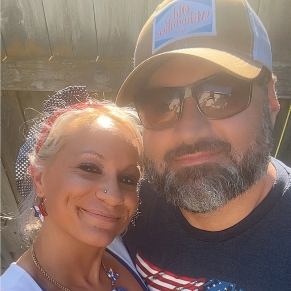 Meet your Posher, Brittany - Picture 3 of 3